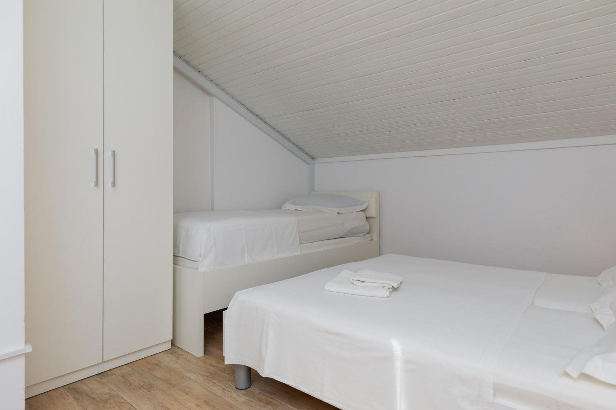Apartments By The Sea Duce, Omis - 2992 ดูกีรัท ห้อง รูปภาพ