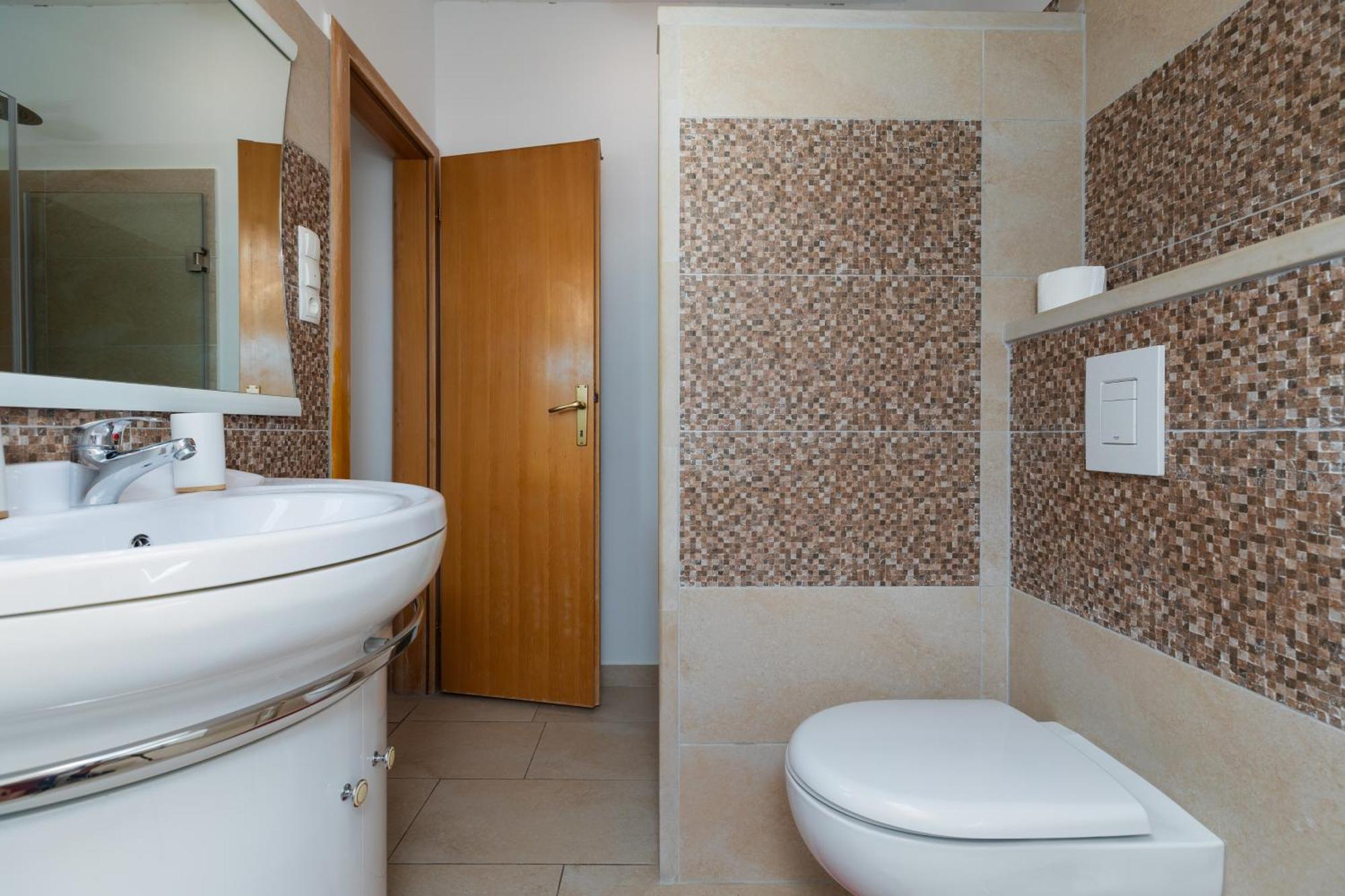 Apartments By The Sea Duce, Omis - 2992 ดูกีรัท ห้อง รูปภาพ