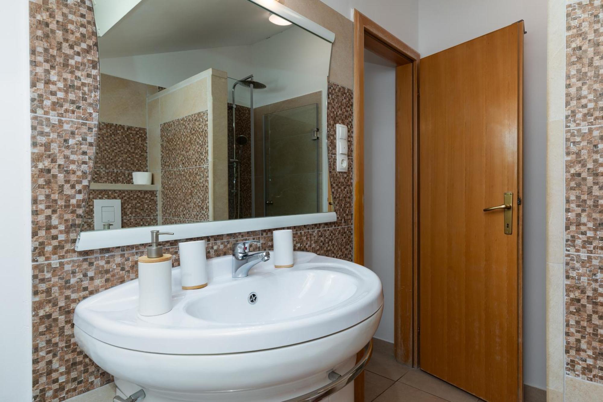 Apartments By The Sea Duce, Omis - 2992 ดูกีรัท ห้อง รูปภาพ
